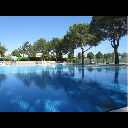 Studio In A Modern With Pools And Tennis Courts By Beahost Apartment